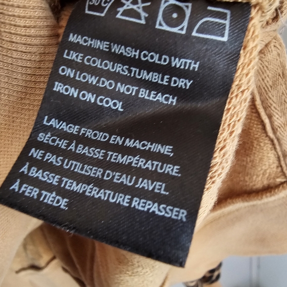 Poppy & Peonies Leopard Print Sweatshirt - Picture 4 of 5